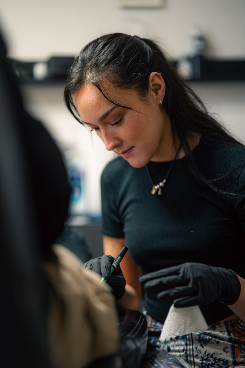 Aura IV artist portfolio